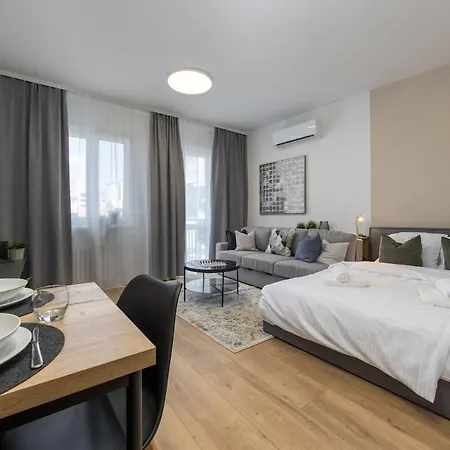 Premium Studio, Old Town With Ac * Bratislava