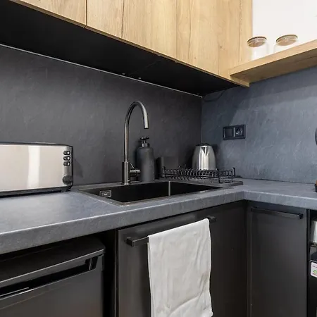 Premium Studio, Old Town With Ac Daire Bratislava